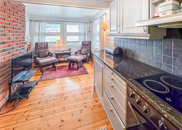 Vakantiehuis 4 Bedroom Awesome In