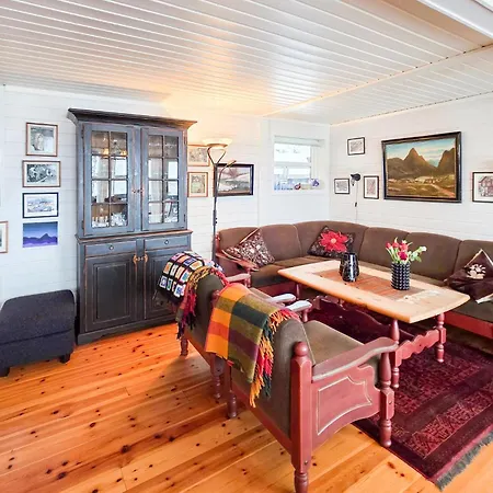 Cozy Home In Rjukan With Wifi Hébergement de vacances *
